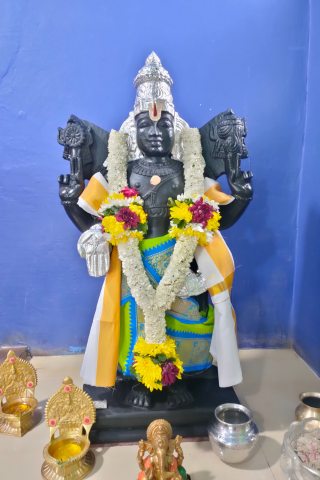 4 Shri Visnu